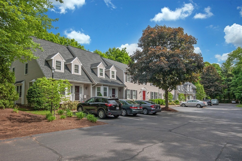 58 Spring Street, Unit 10 Medfield, MA 02052 - Photo 21 of 24 Gallery Image 21
