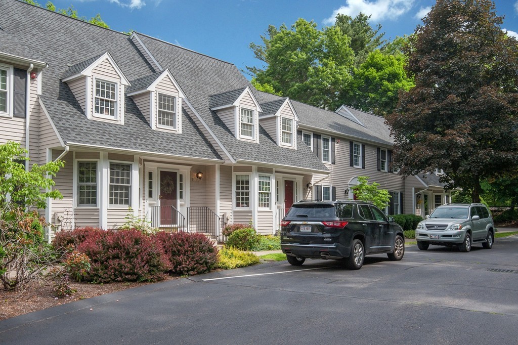 58 Spring Street, Unit 10 Medfield, MA 02052 - Photo 22 of 24 Gallery Image 22