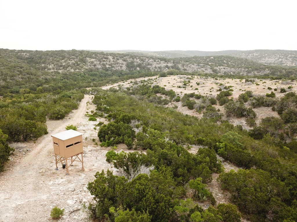 2521 Sd 31600 Rocksprings, TX 78880 - Photo 3 of 58