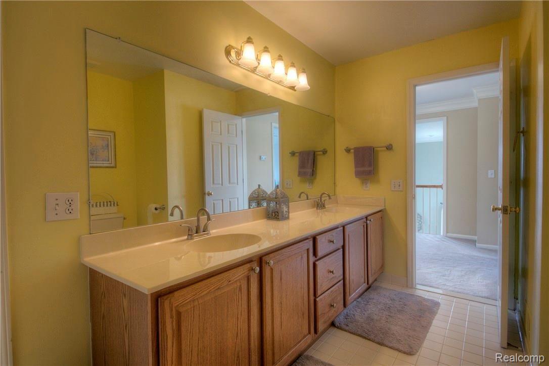 47854 Pavillon Road Canton, MI 48188 - Photo 49 of 57 49 BAT 3.jpg