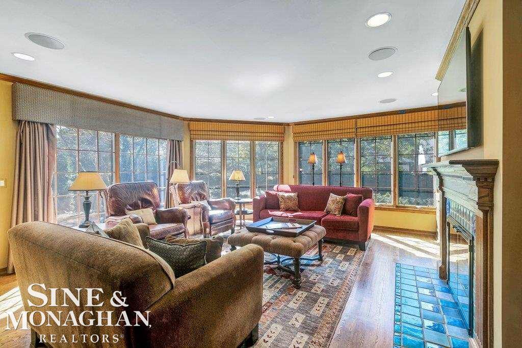 631 Pemberton Road Grosse Pointe, MI 48230 - Photo 12 of 32 50059913-11.JPG