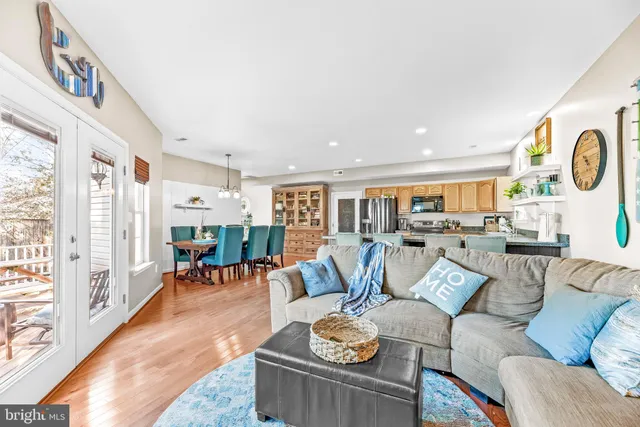 $599,000 | 619 Park Place, Deale, MD 20751