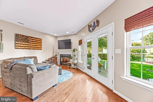 $599,000 | 619 Park Place, Deale, MD 20751