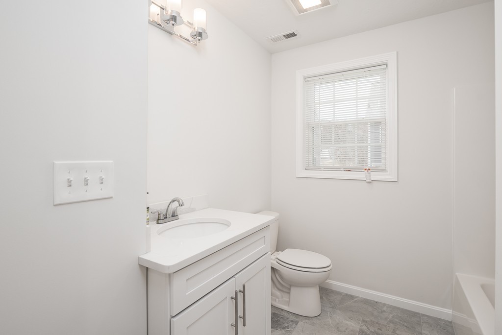 85 Riley Road, Unit 115 Tyngsborough, MA 01879 - Photo 25 of 31
