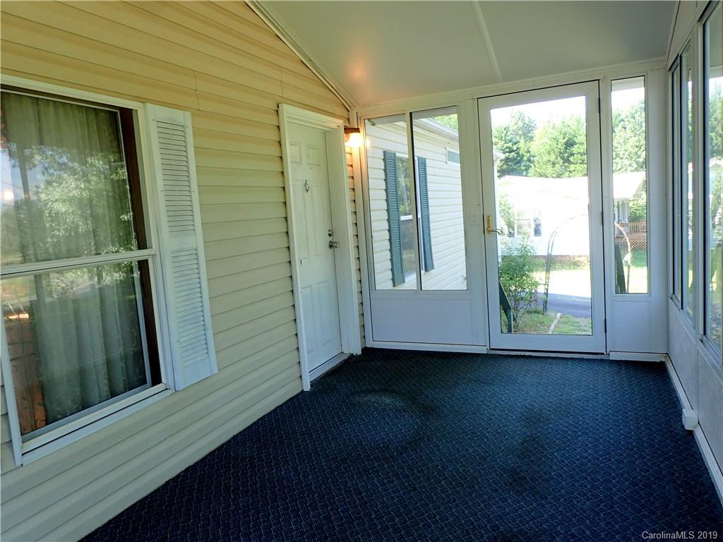 2107 Hartland Road Morganton, NC 28655 - Photo 3 of 25 Gallery Image 3
