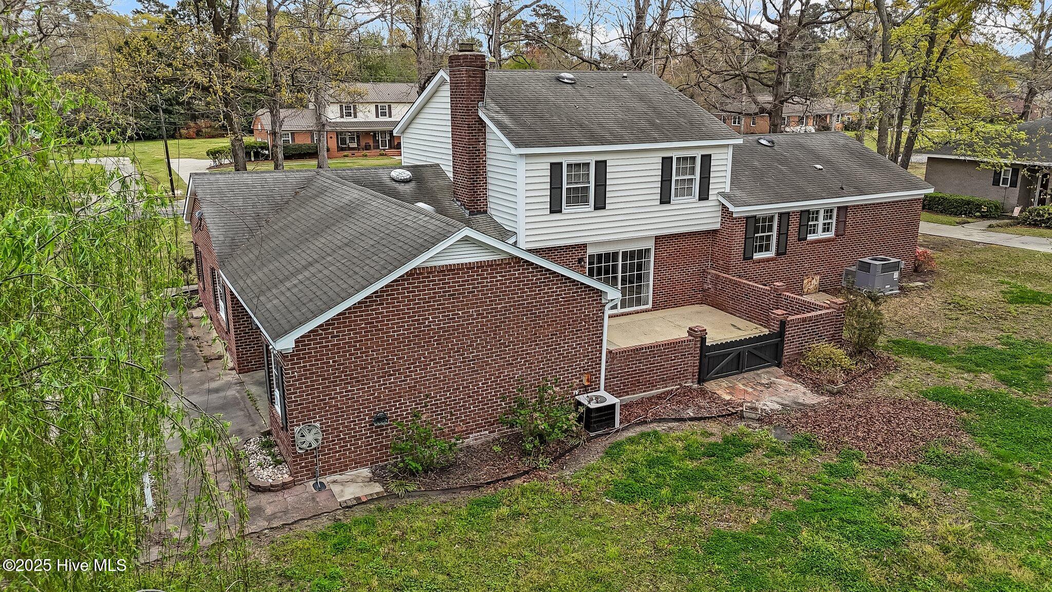 2006 Hardee Road Kinston, NC 28504 - Photo 46 of 55 46-web-or-mls-DJI_20250331144317_0213_D