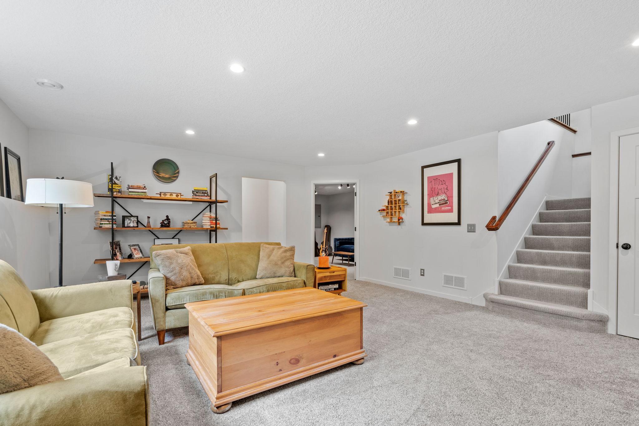 4169 Rice Street Shoreview, MN 55126 - Photo 24 of 37 Gallery Image 24