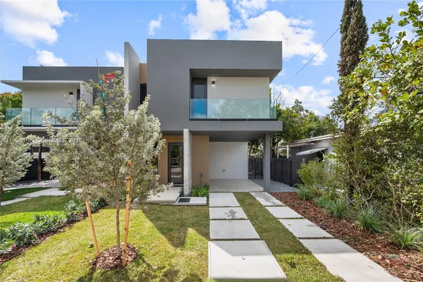 $1,195,000 | 2982 Southwest 2nd Street, Miami, FL 33135