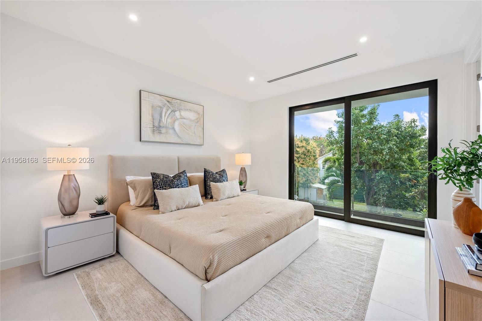 2982 Southwest 2nd Street Miami, FL 33135 - Photo 11 of 25