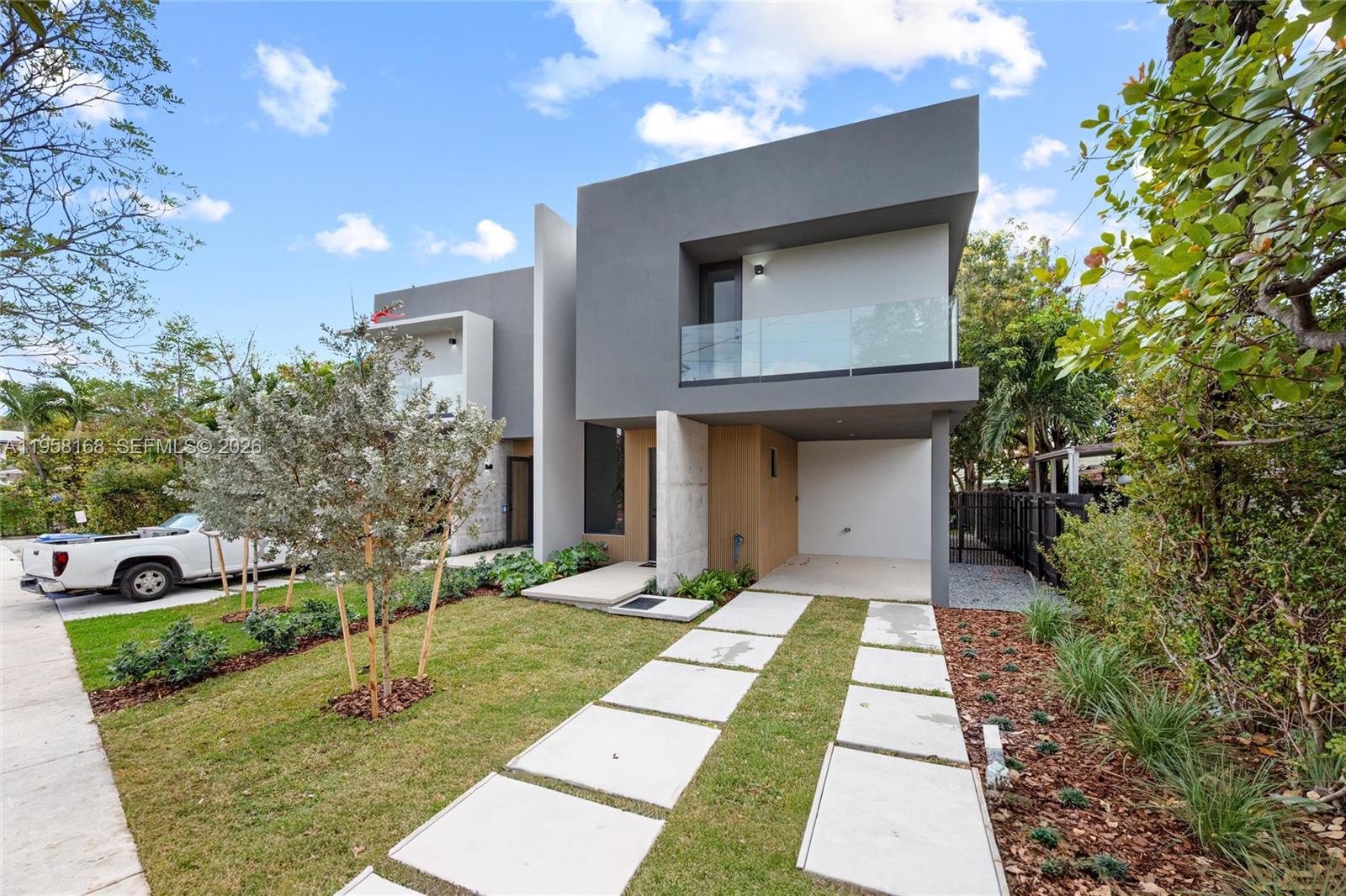 2982 Southwest 2nd Street Miami, FL 33135 - Photo 2 of 25