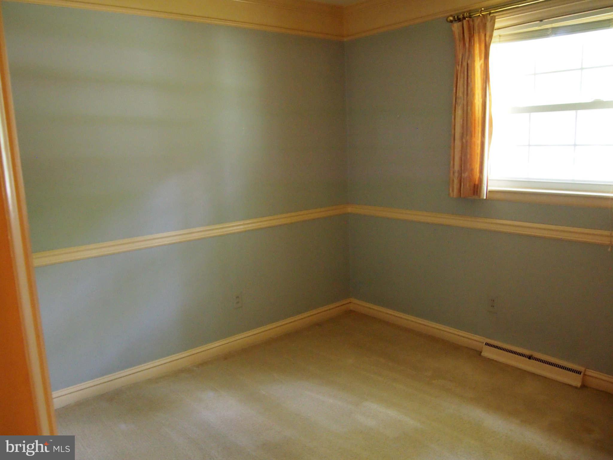 17900 Pin Oak Road Hagerstown, MD 21740 - Photo 13 of 30 Bedroom