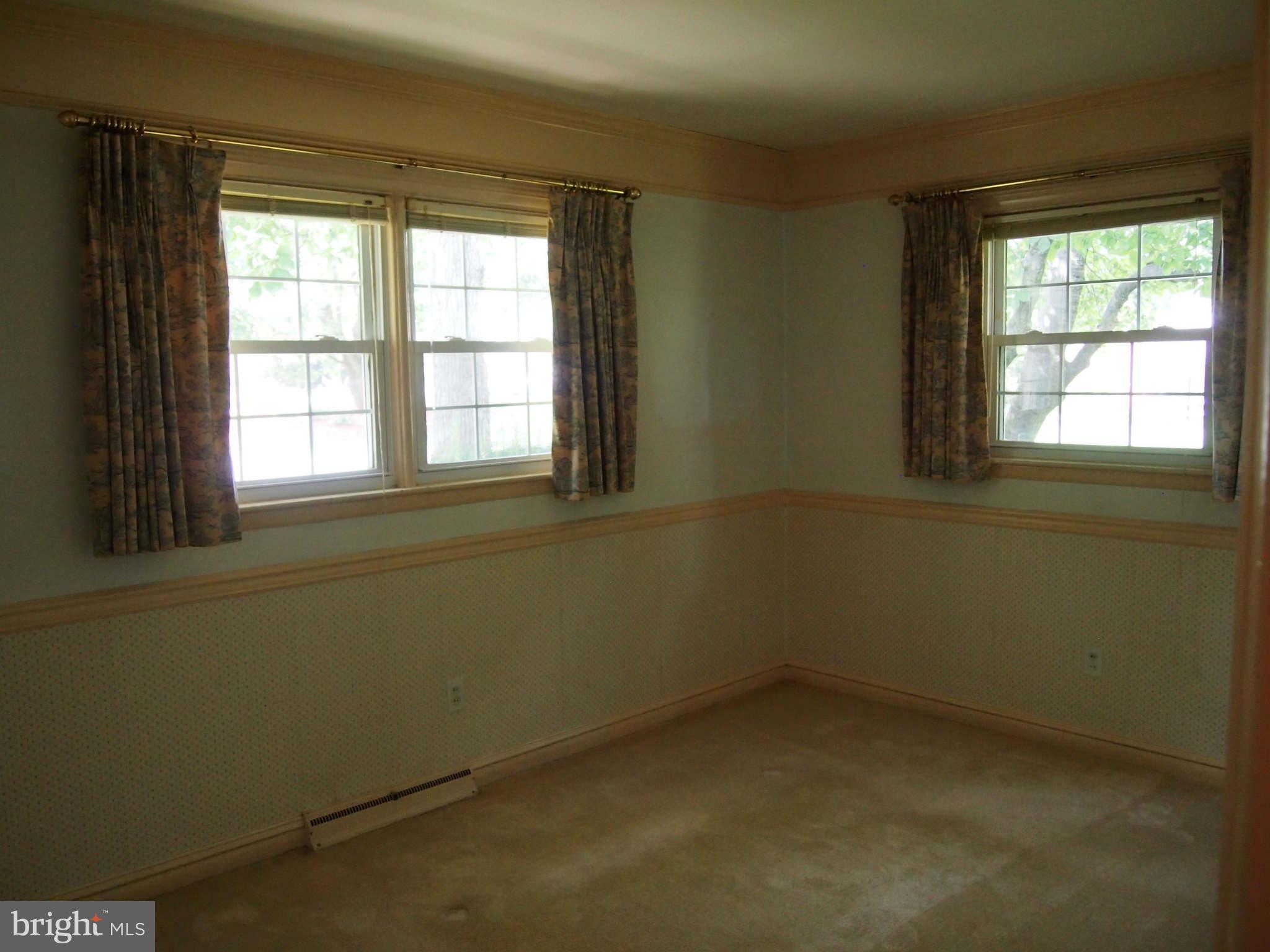 17900 Pin Oak Road Hagerstown, MD 21740 - Photo 14 of 30 Bedroom
