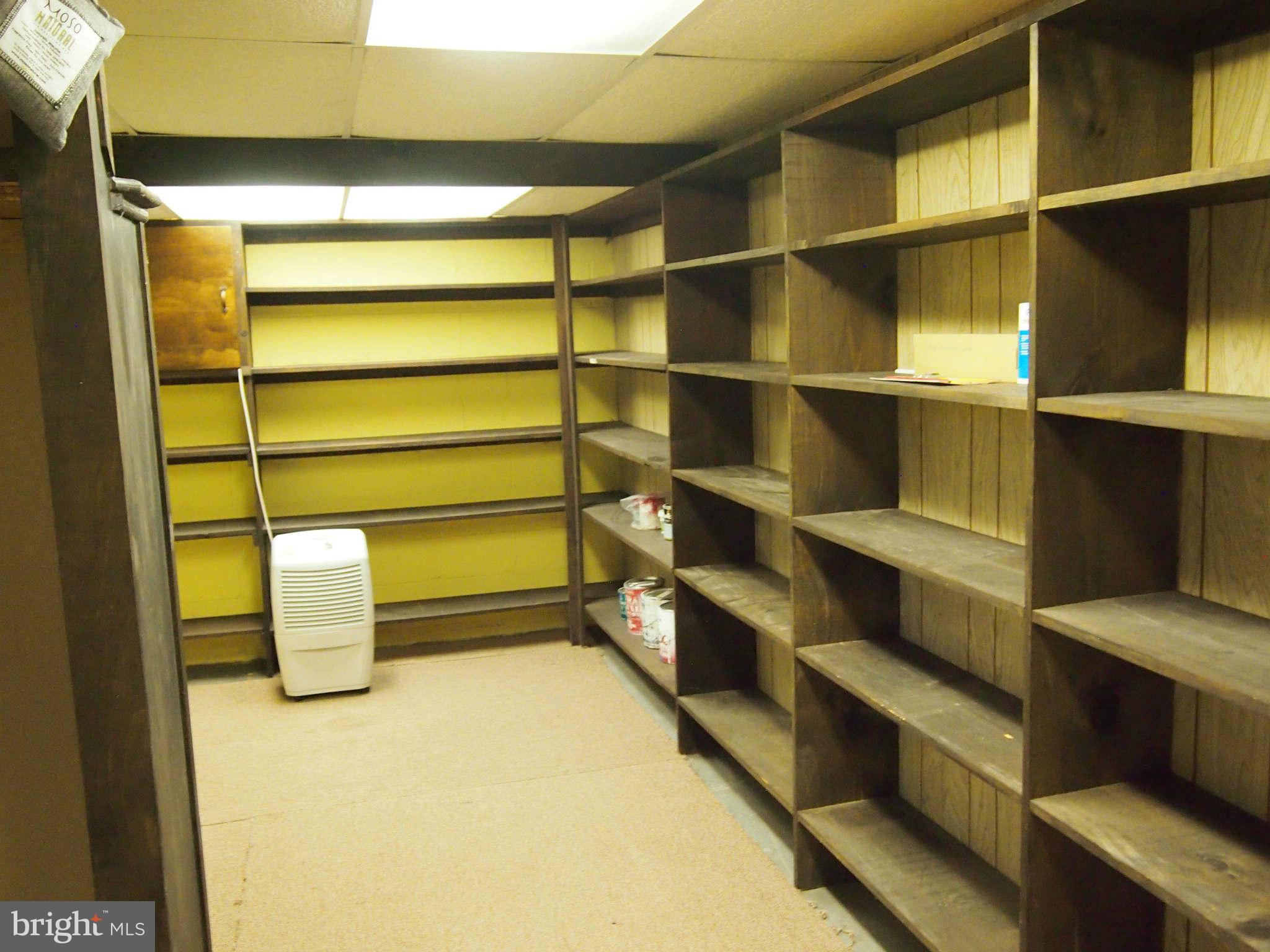 17900 Pin Oak Road Hagerstown, MD 21740 - Photo 22 of 30 Basement