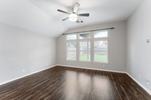 $399,000 | 2423 Horned Owl Drive, Katy, TX 77494