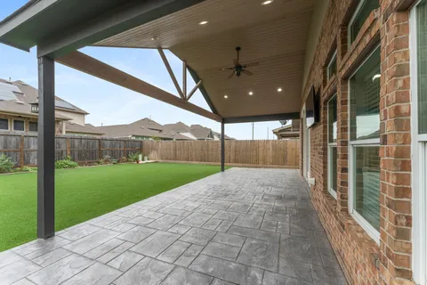 $399,000 | 2423 Horned Owl Drive, Katy, TX 77494