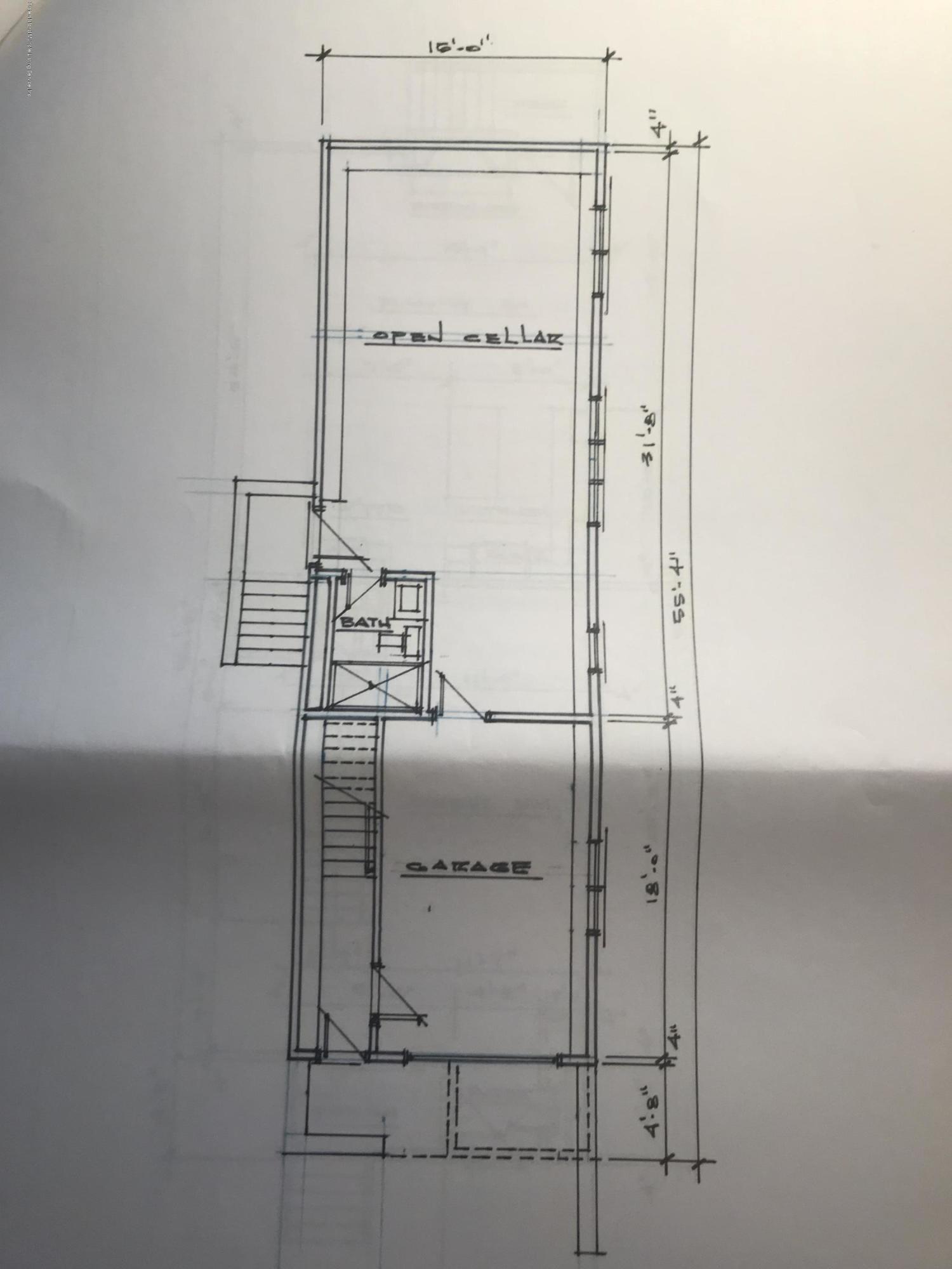 19 Scribner Avenue Staten Island, NY 10301 - Photo 2 of 4 a bathroom with a shower