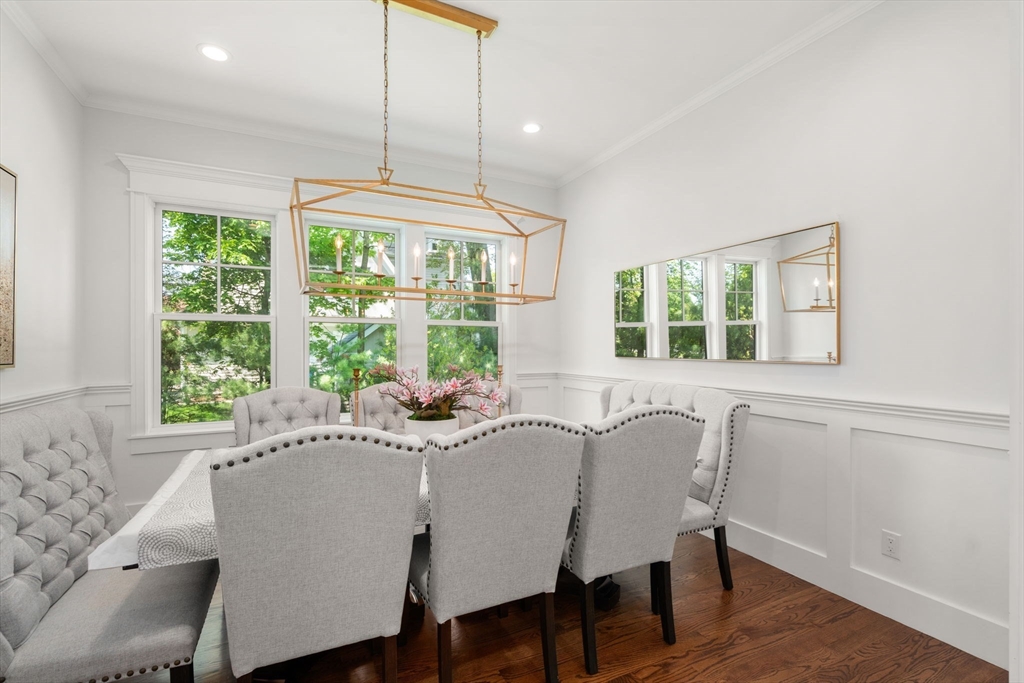 33 Hickory Road Wellesley, MA 02482 - Photo 9 of 42
