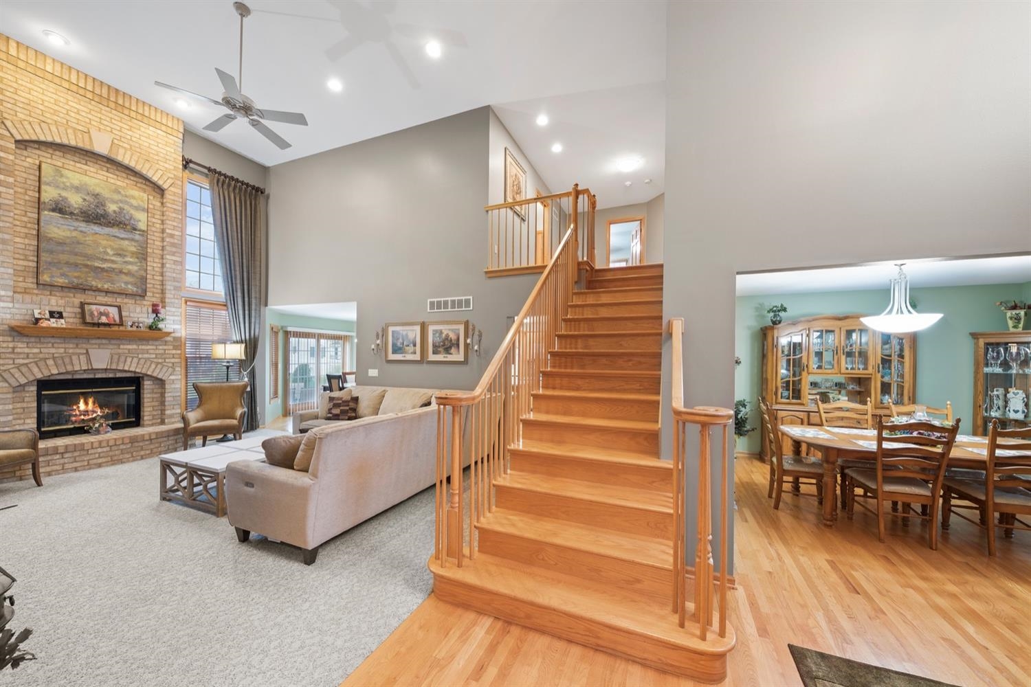 124 Leicester Road Munster, IN 46321 - Photo 11 of 27 1500x1000