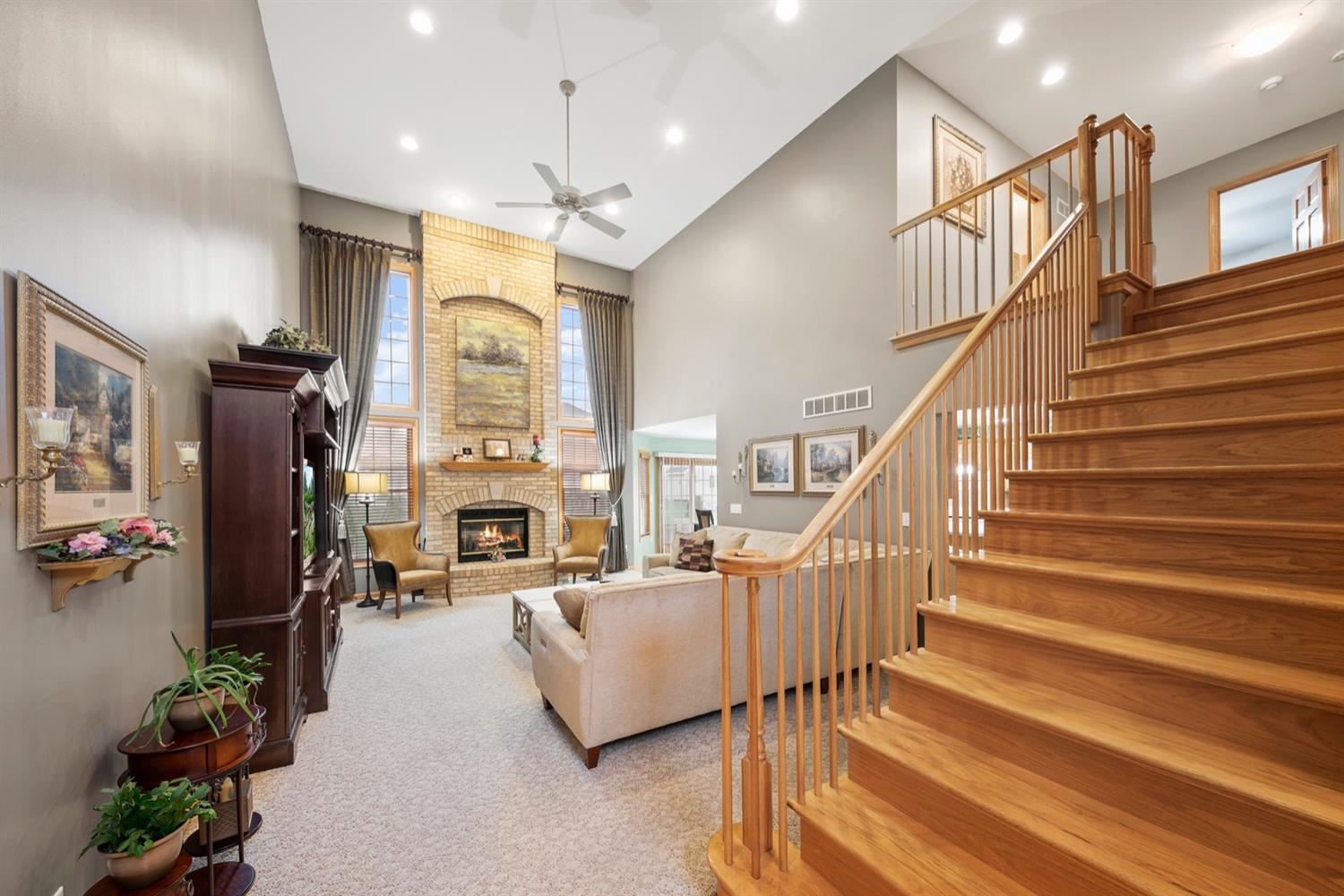 124 Leicester Road Munster, IN 46321 - Photo 12 of 27 1500x1000