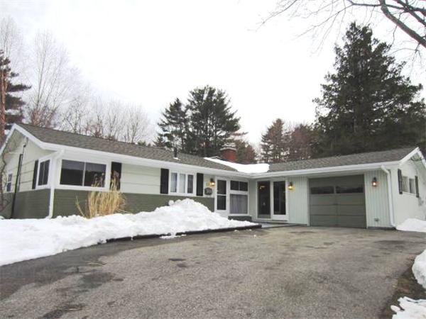 28 Griffin Road Framingham, MA 01701 - Photo 1 of 16 Gallery Image 1