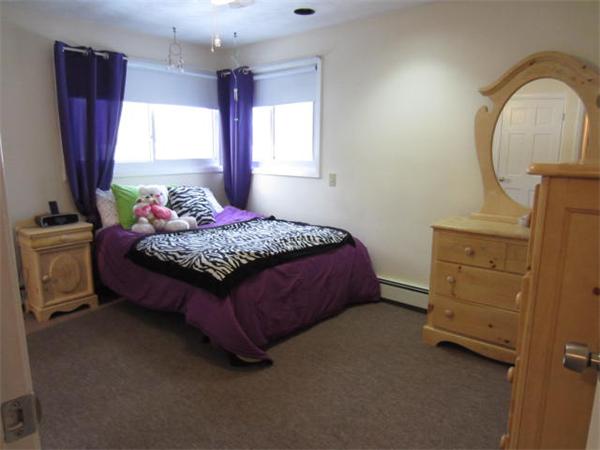 28 Griffin Road Framingham, MA 01701 - Photo 11 of 16 Gallery Image 11