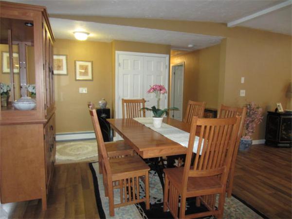 28 Griffin Road Framingham, MA 01701 - Photo 10 of 16 Gallery Image 10