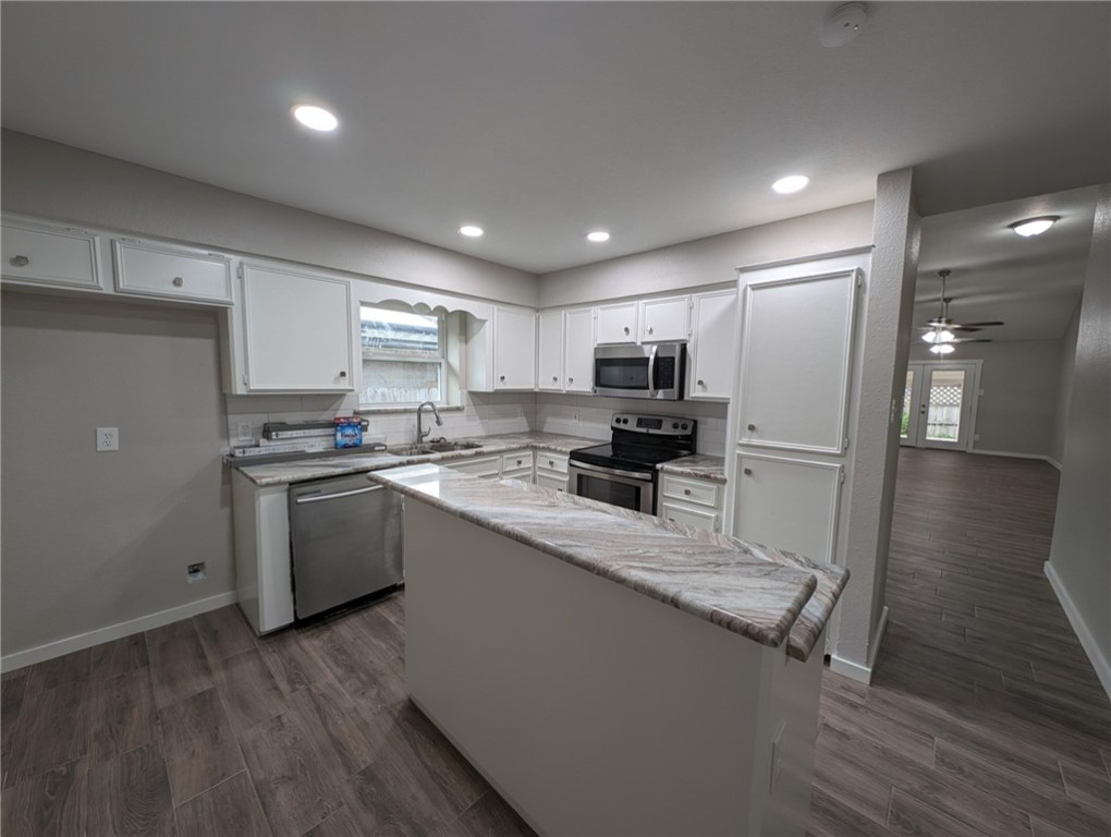 5217 Snowgoose Road Corpus Christi, TX 78413 - Photo 11 of 24