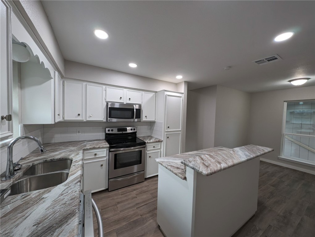 5217 Snowgoose Road Corpus Christi, TX 78413 - Photo 12 of 24