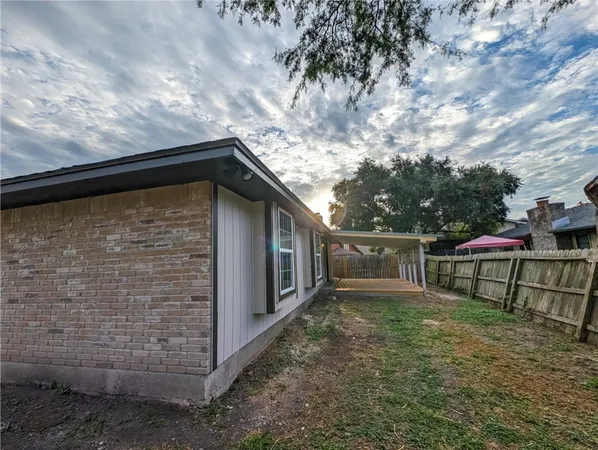 $1,850 | 5217 Snowgoose Road, Corpus Christi, TX 78413