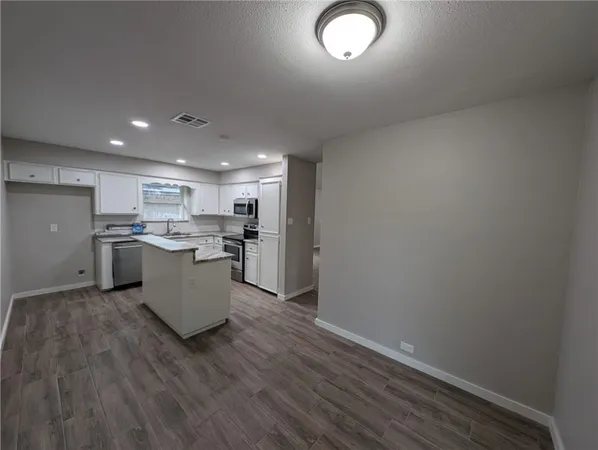 $1,850 | 5217 Snowgoose Road, Corpus Christi, TX 78413