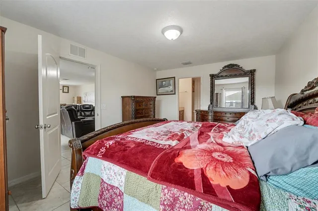 $300,000 | 5630 Elsinore Way, Lakeland, FL 33805