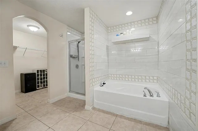 $300,000 | 5630 Elsinore Way, Lakeland, FL 33805