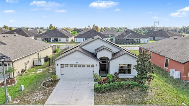 $300,000 | 5630 Elsinore Way, Lakeland, FL 33805