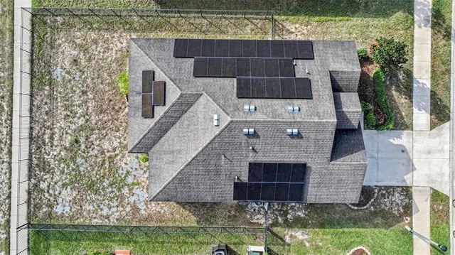 $300,000 | 5630 Elsinore Way, Lakeland, FL 33805