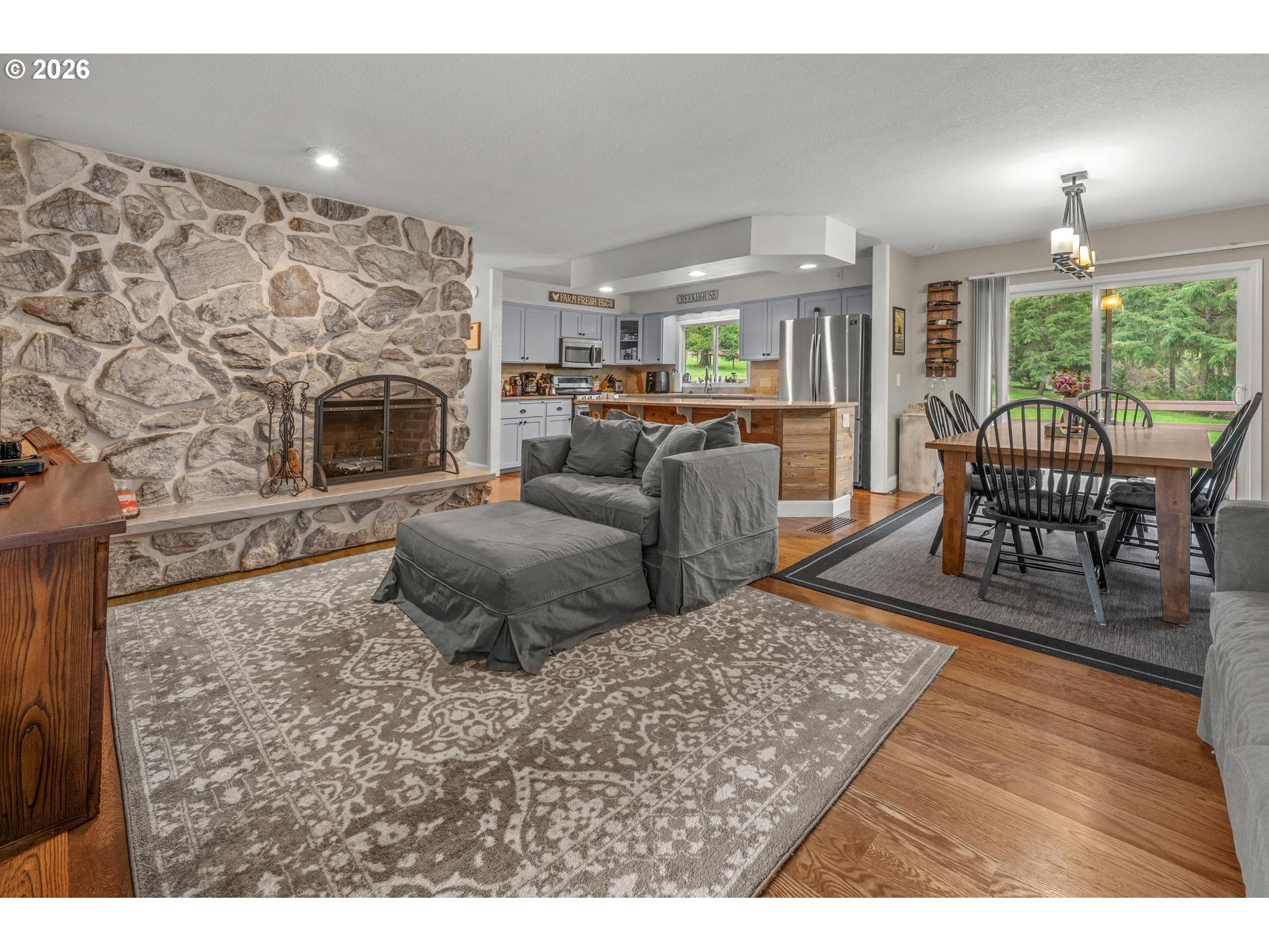 60094 Robinette Road St. Helens, OR 97051 - Photo 21 of 39 Living Room