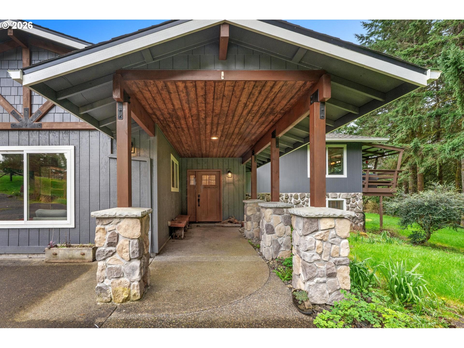 60094 Robinette Road St. Helens, OR 97051 - Photo 3 of 39 Covered Porch
