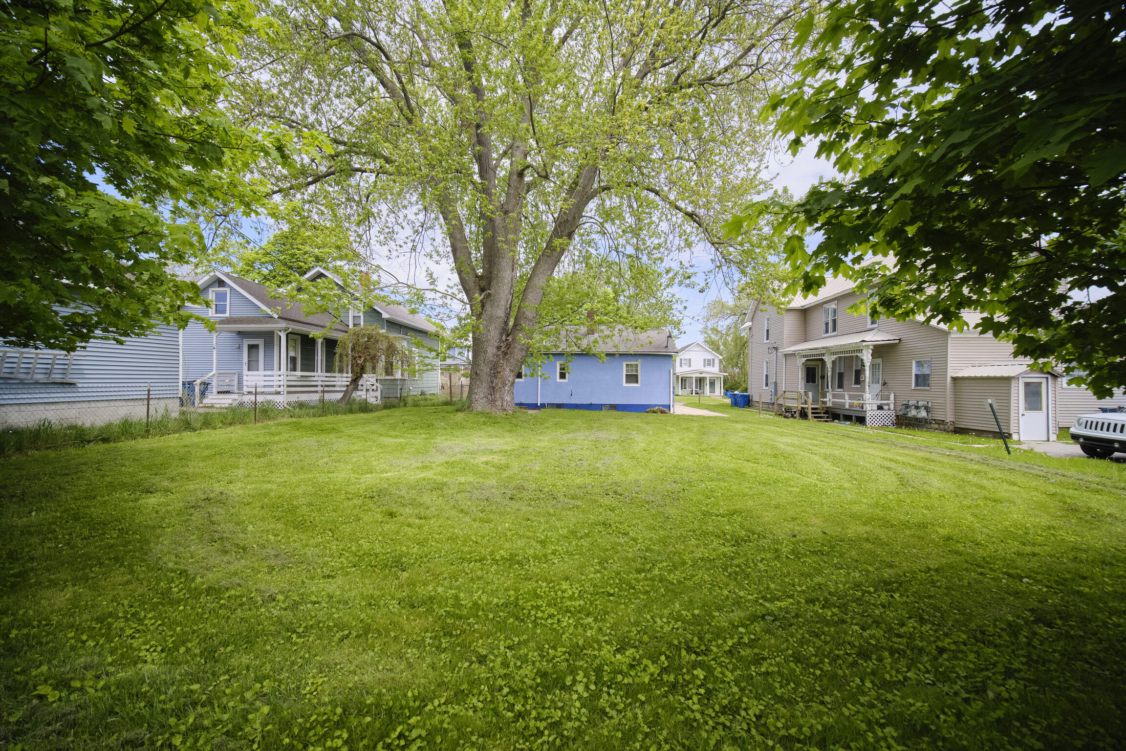 116 Sibben Street Manistee, MI 49660 - Photo 23 of 26 116_Sibben_St-22