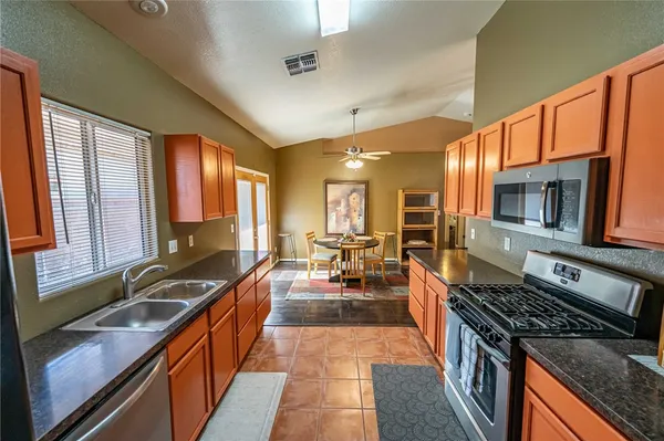 $2,450 | 3571 North Moore Street, Kingman, AZ 86409