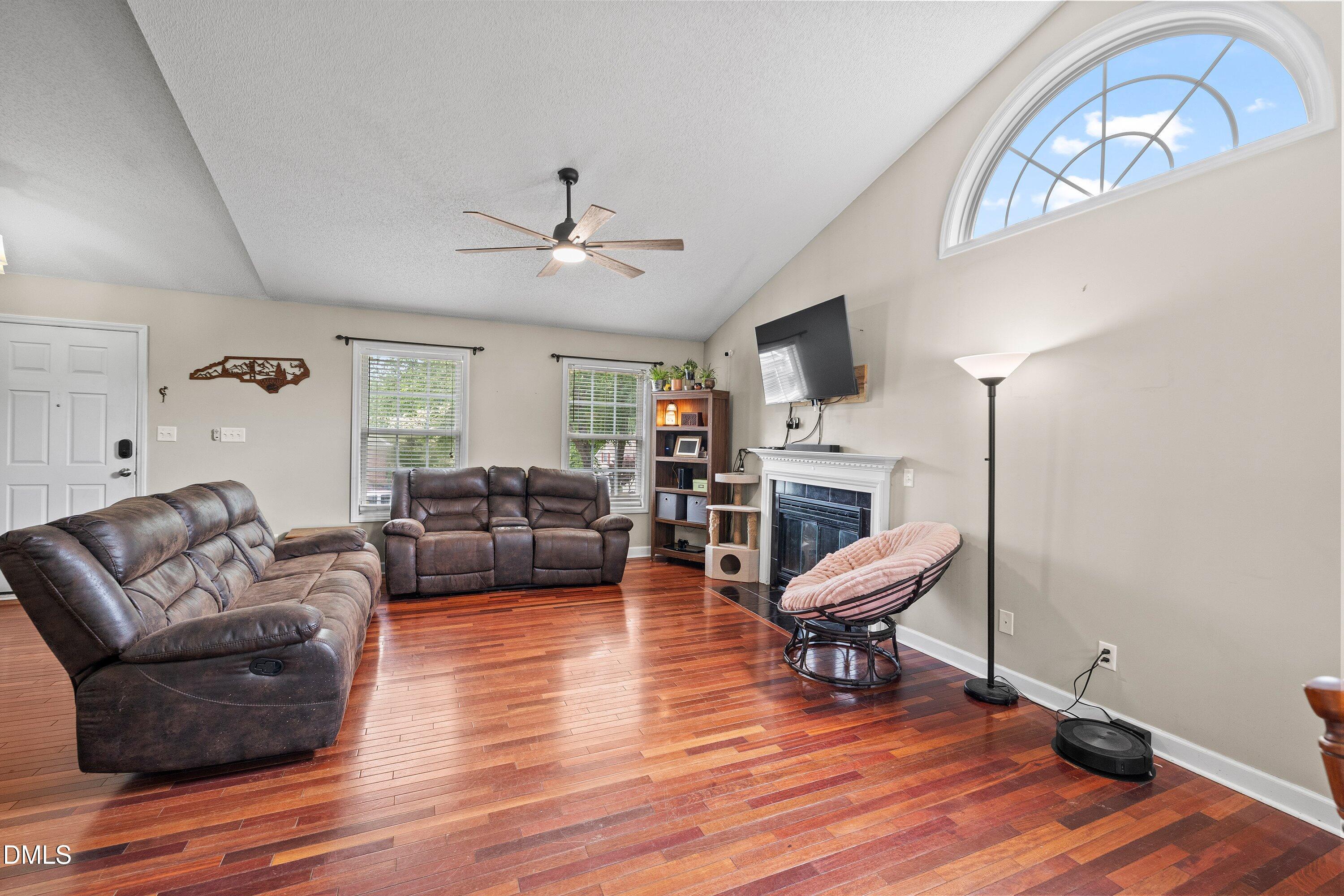 8016 Criswell Crescent Raleigh, NC 27615 - Photo 9 of 43