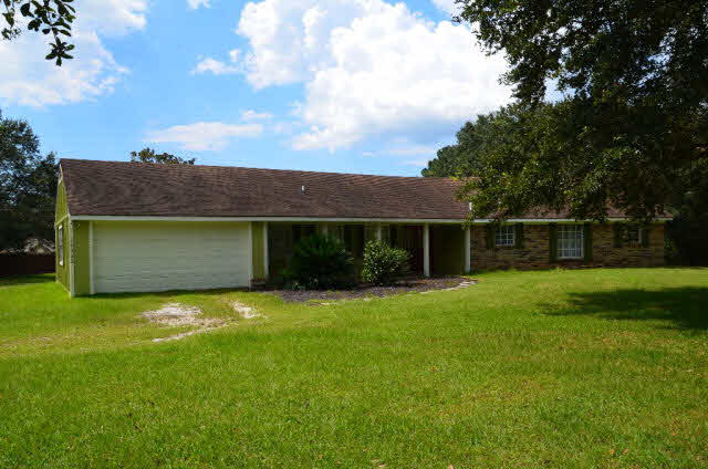 16533 Danne Road Fairhope, AL 36532 - Photo 8 of 41 Front of Home