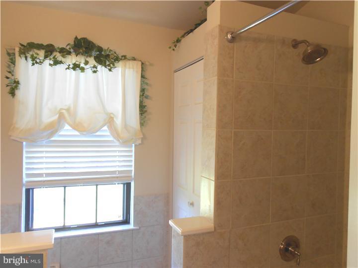9 Riesling Court Evesham, NJ 08053 - Photo 14 of 25 Master Bathroom