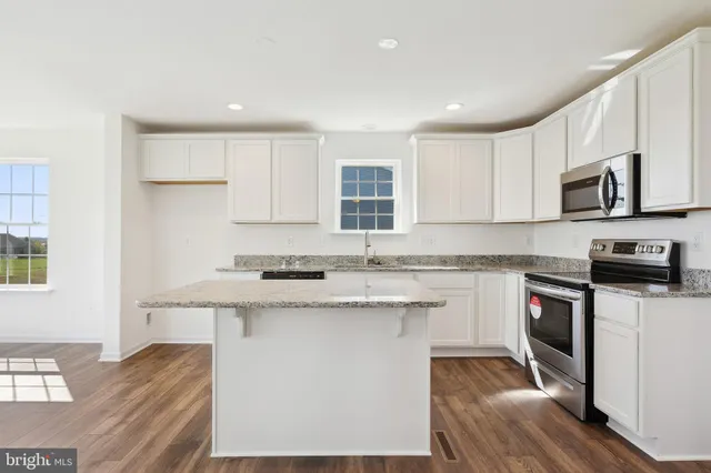 $394,900 | 156 Ledger Drive, Unit 75, Hanover, PA 17331