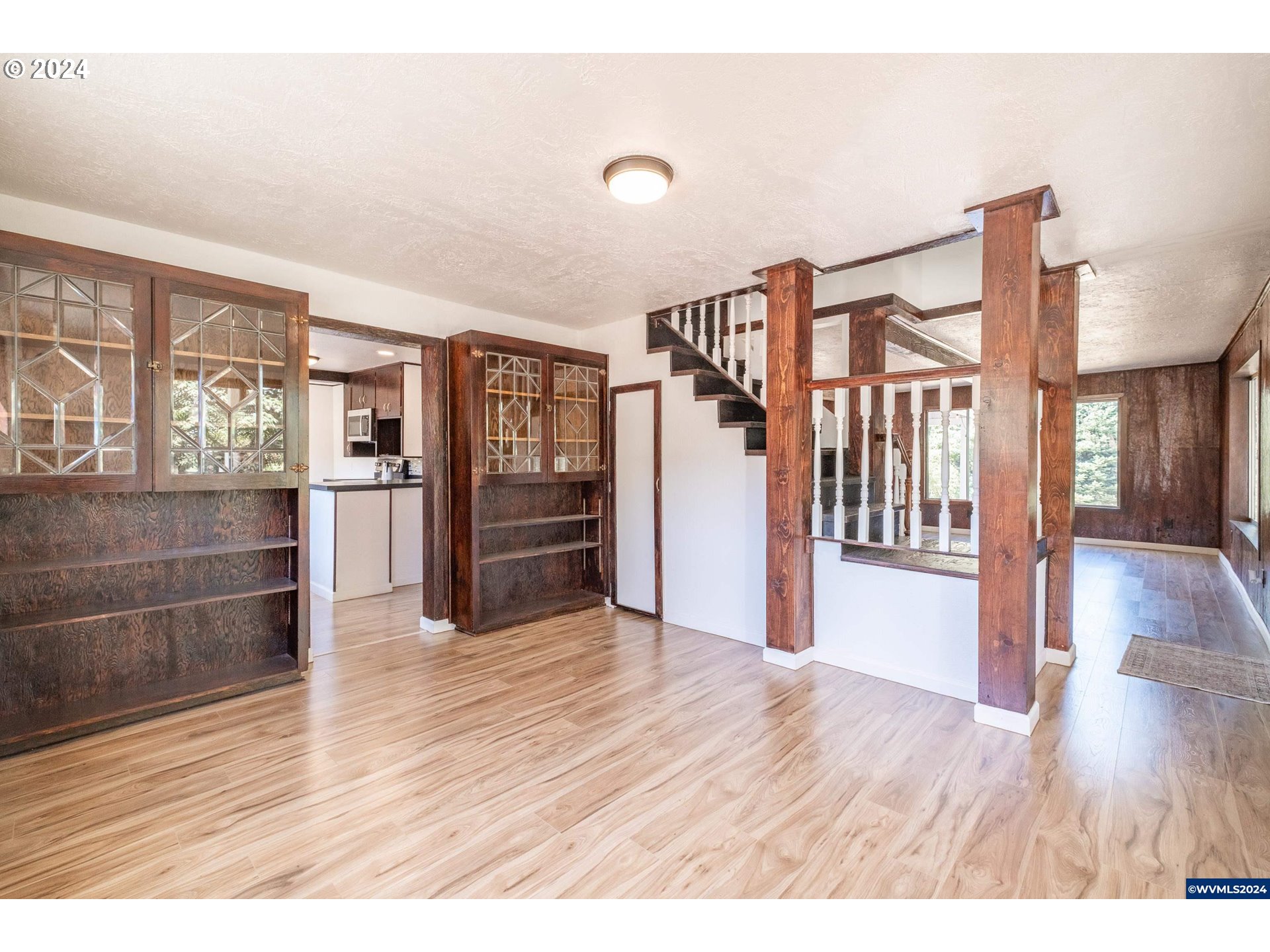 37869 Middle Ridge Road Lebanon, OR 97355 - Photo 12 of 39 Gallery Image 12