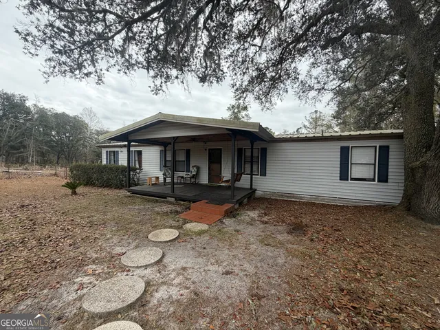 $260,000 | 745 St Marys River Bluff Road, St. George, GA 31562