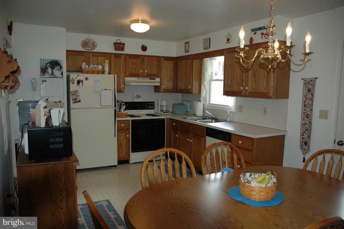 25 Barnhill Road Denver, PA 17517 - Photo 6 of 6 Gallery Image 6