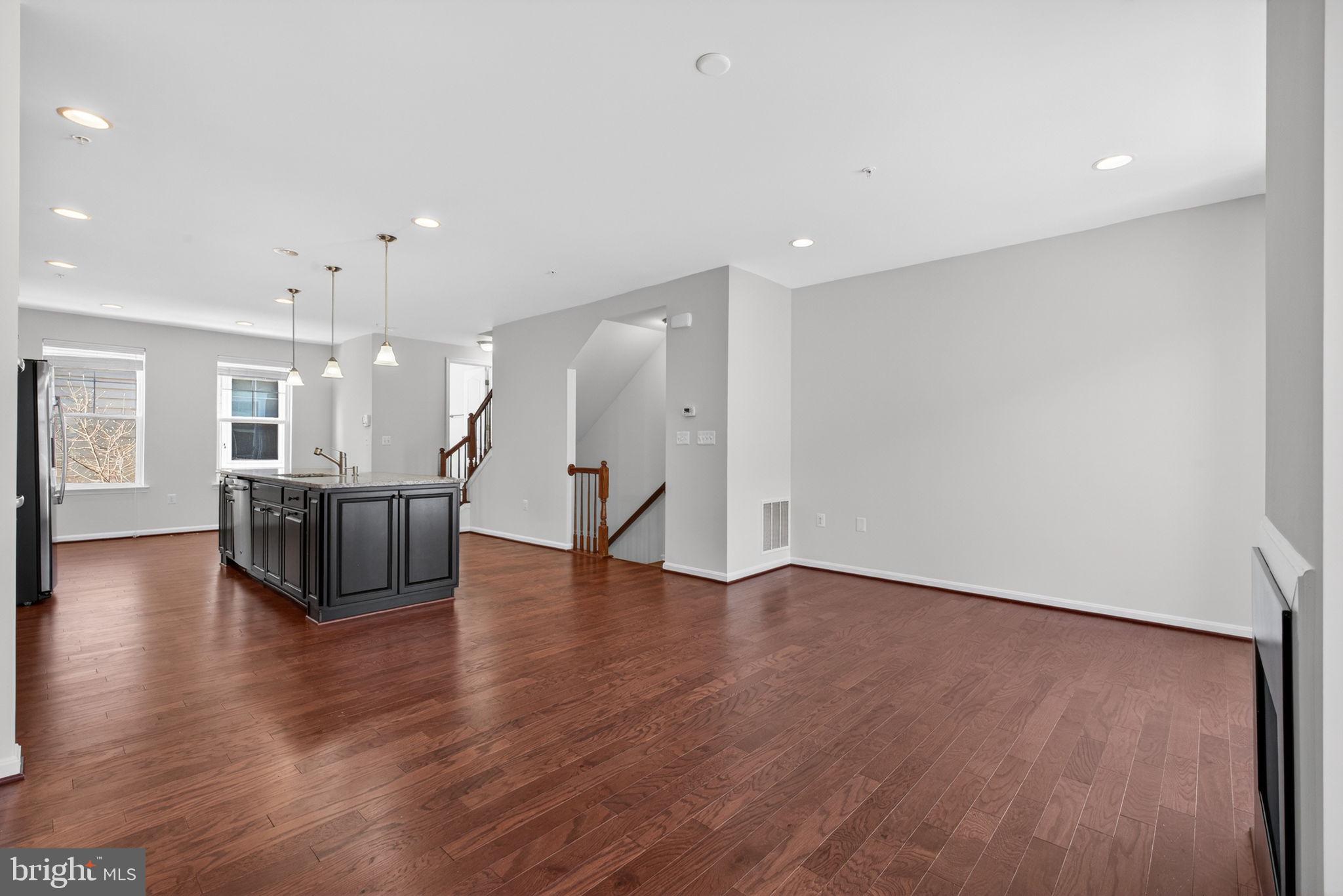 3716 Foote Street Northeast Washington, DC 20019 - Photo 10 of 41