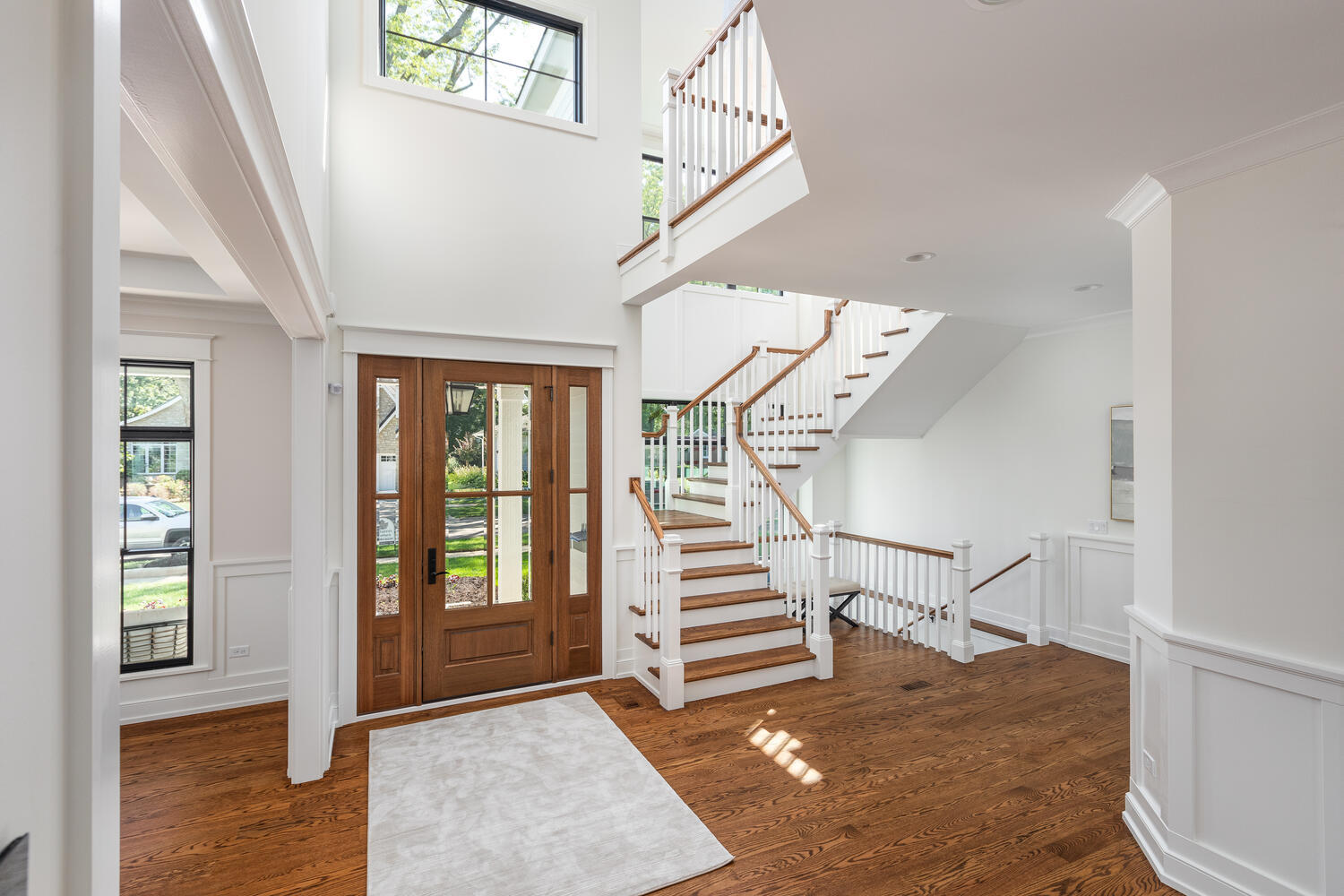 706 South Loomis Street Naperville, IL 60540 - Photo 23 of 43 a view of entryway and hall with wooden floor