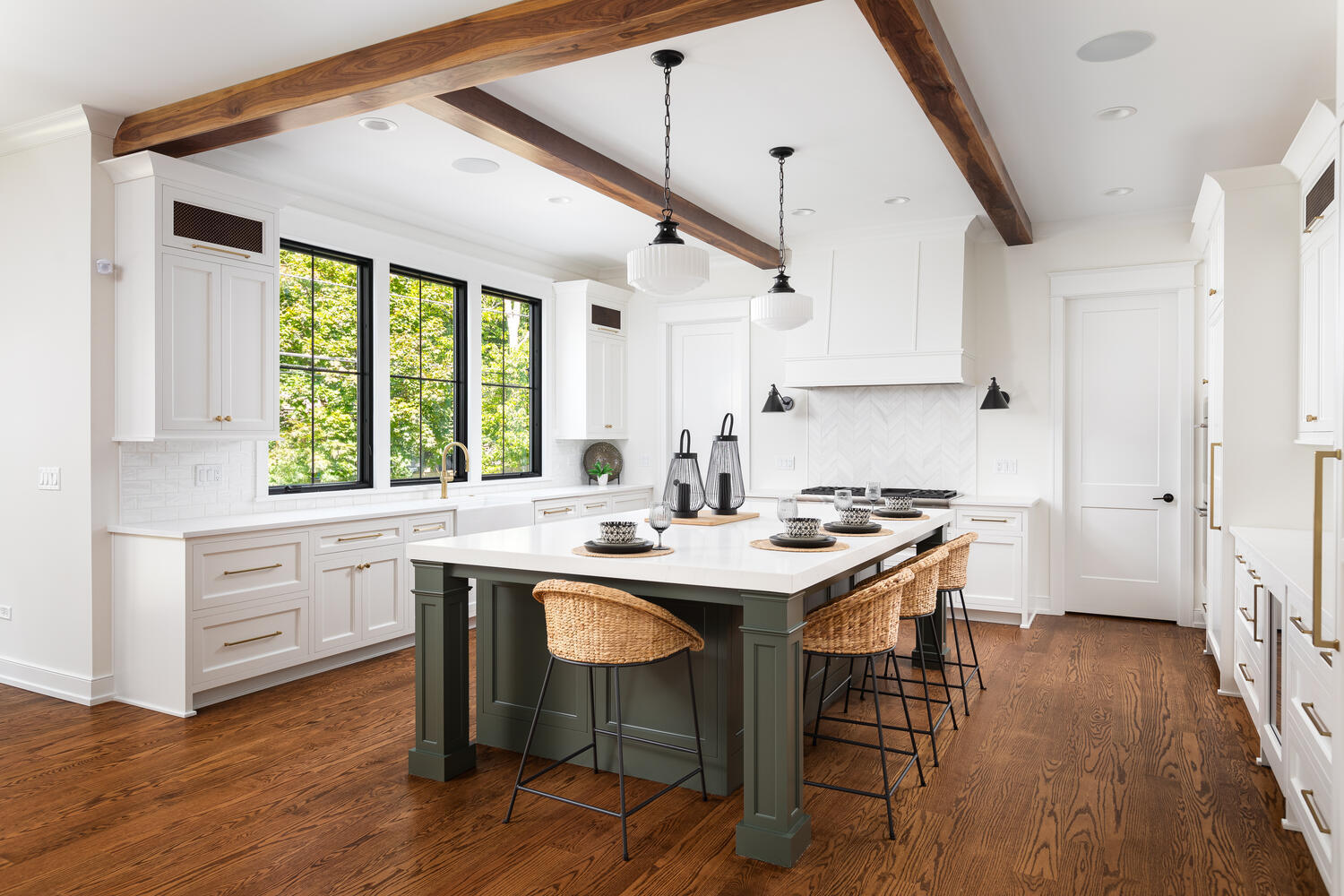 706 South Loomis Street Naperville, IL 60540 - Photo 8 of 43 a kitchen with a table chairs sink and cabinets