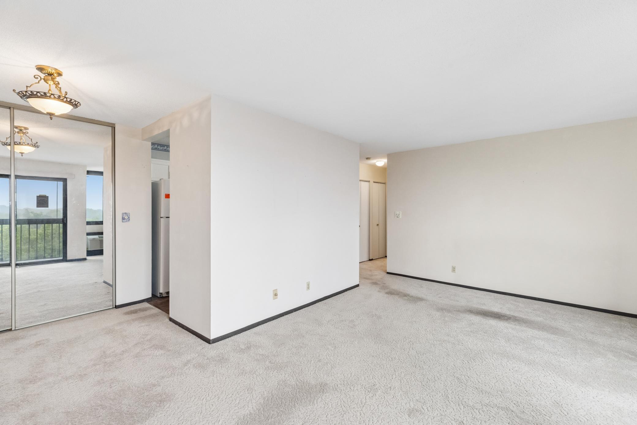 1181 Edgcumbe Road, Unit 814 St. Paul, MN 55105 - Photo 6 of 40