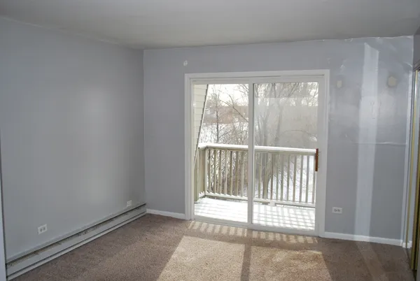 $2,000 | 4309 West Park Ln Drive, Unit 3B, Alsip, IL 60803